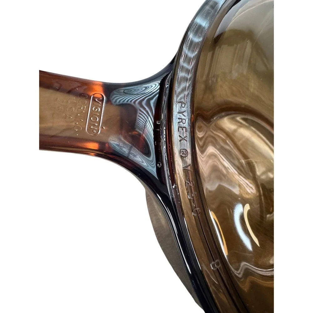 Vintage Visions Corning USA Amber Glass 2.5L Saucepan with Pyrex Lid V-2.5-C USA
